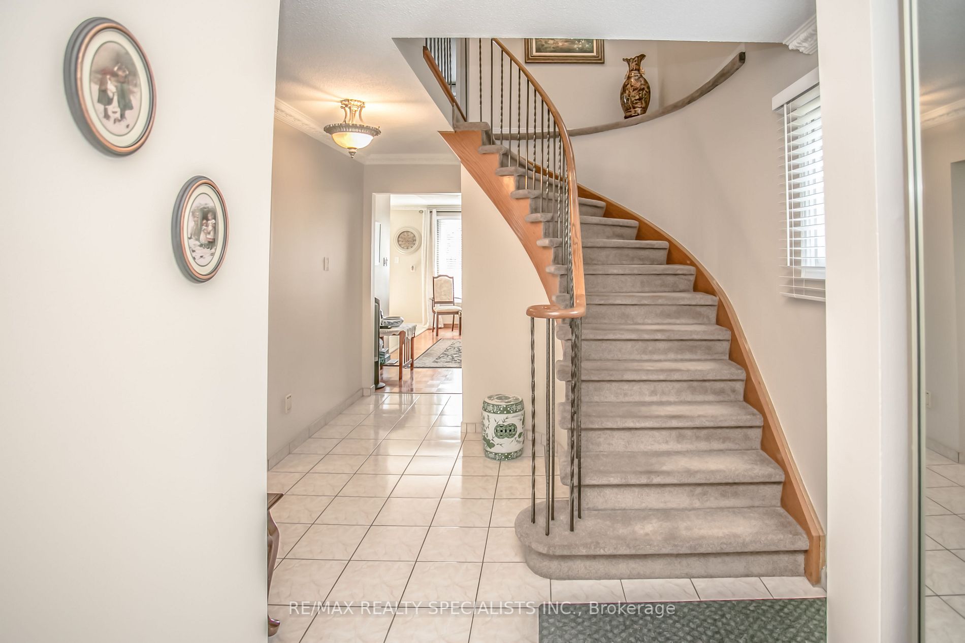 4120 Chadburn Crescent