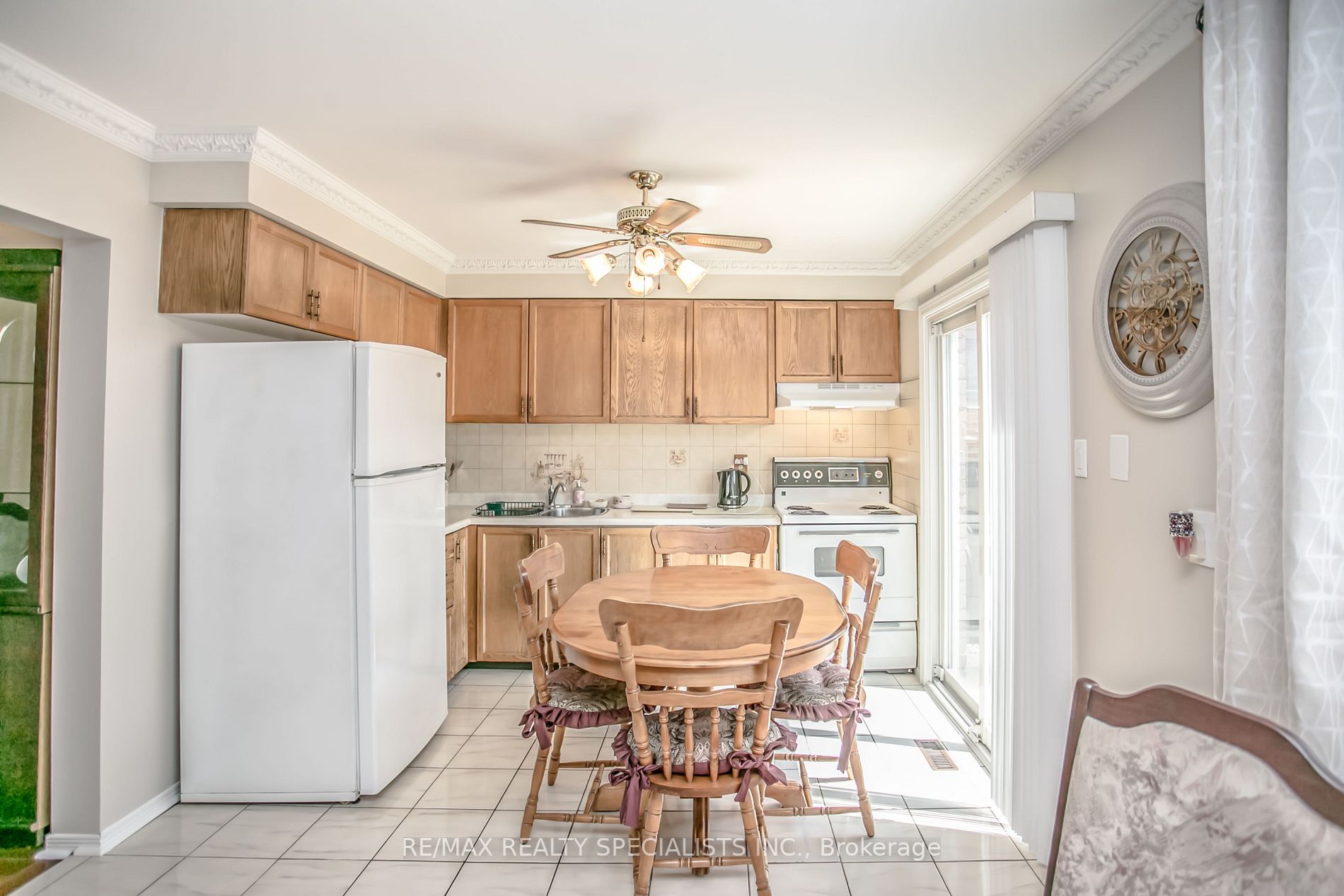 4120 Chadburn Crescent
