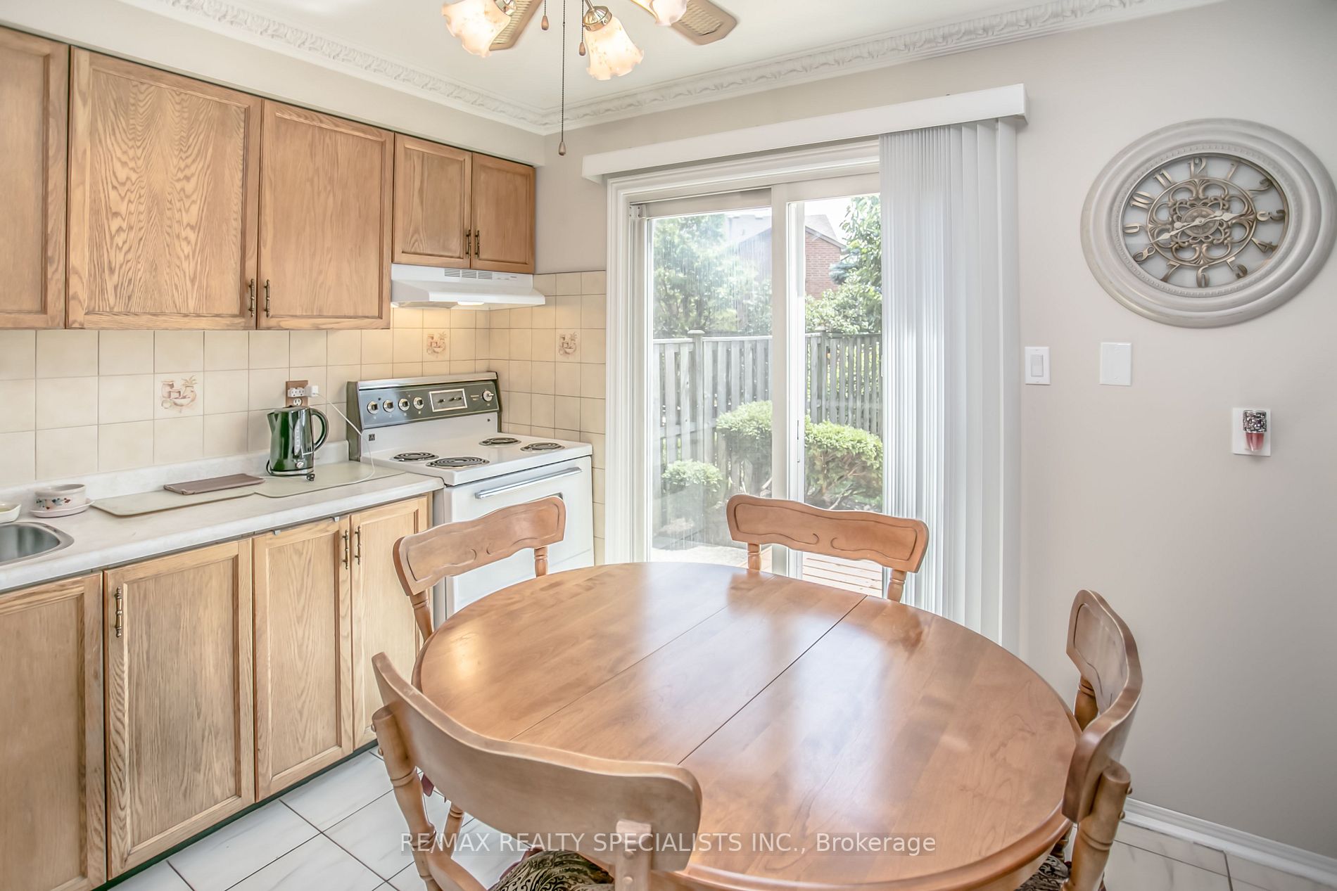 4120 Chadburn Crescent