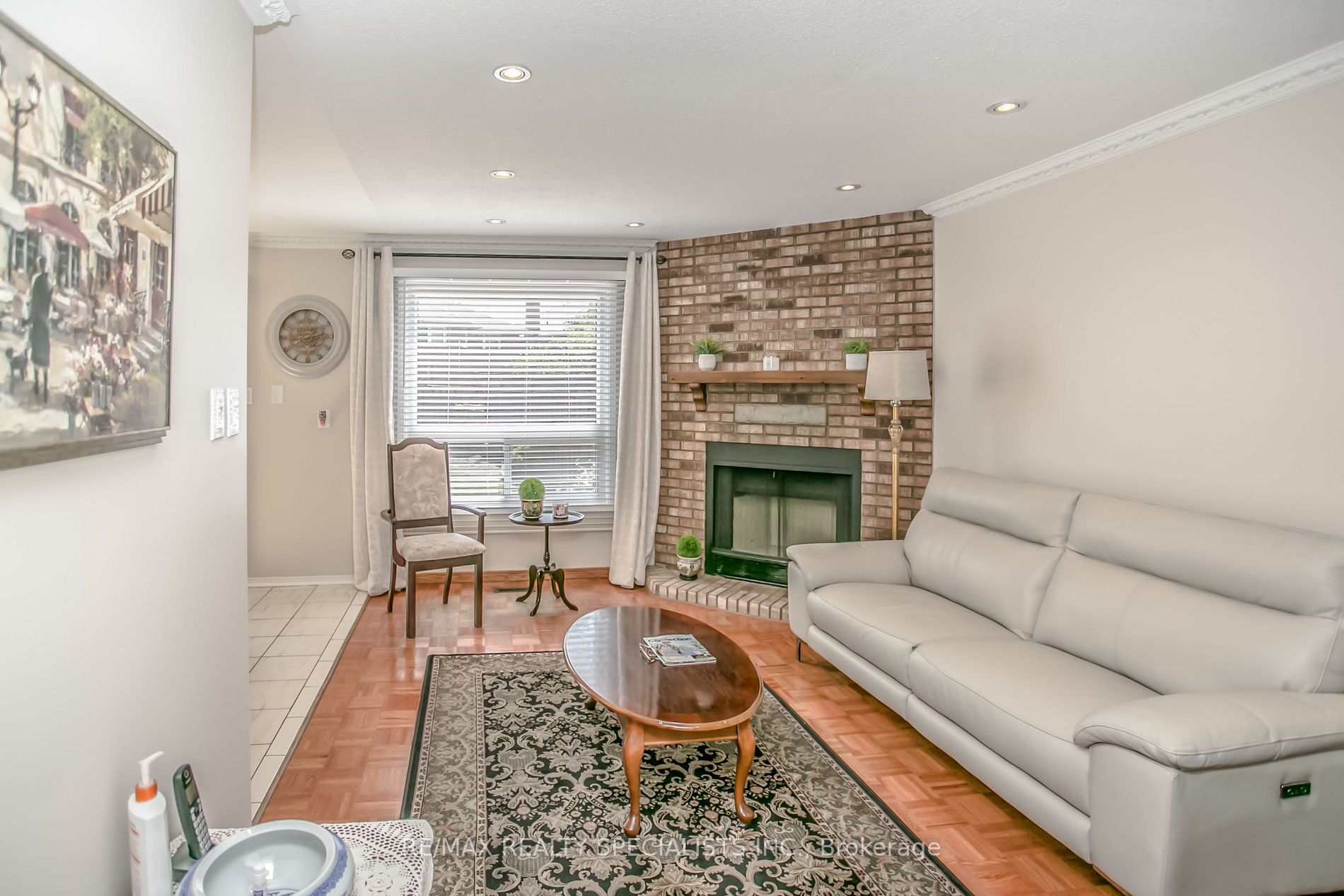 4120 Chadburn Crescent