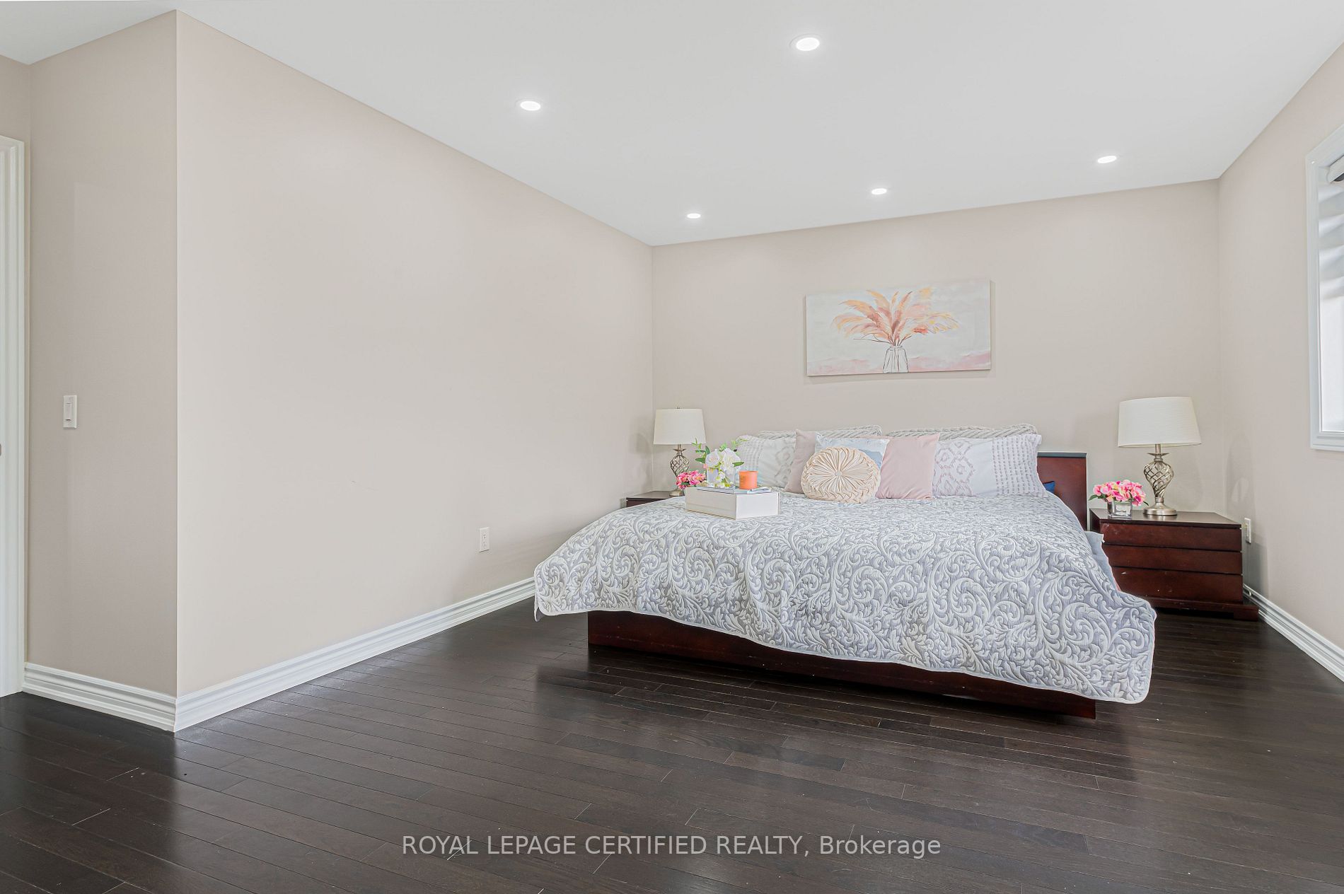 11 Brethby Street