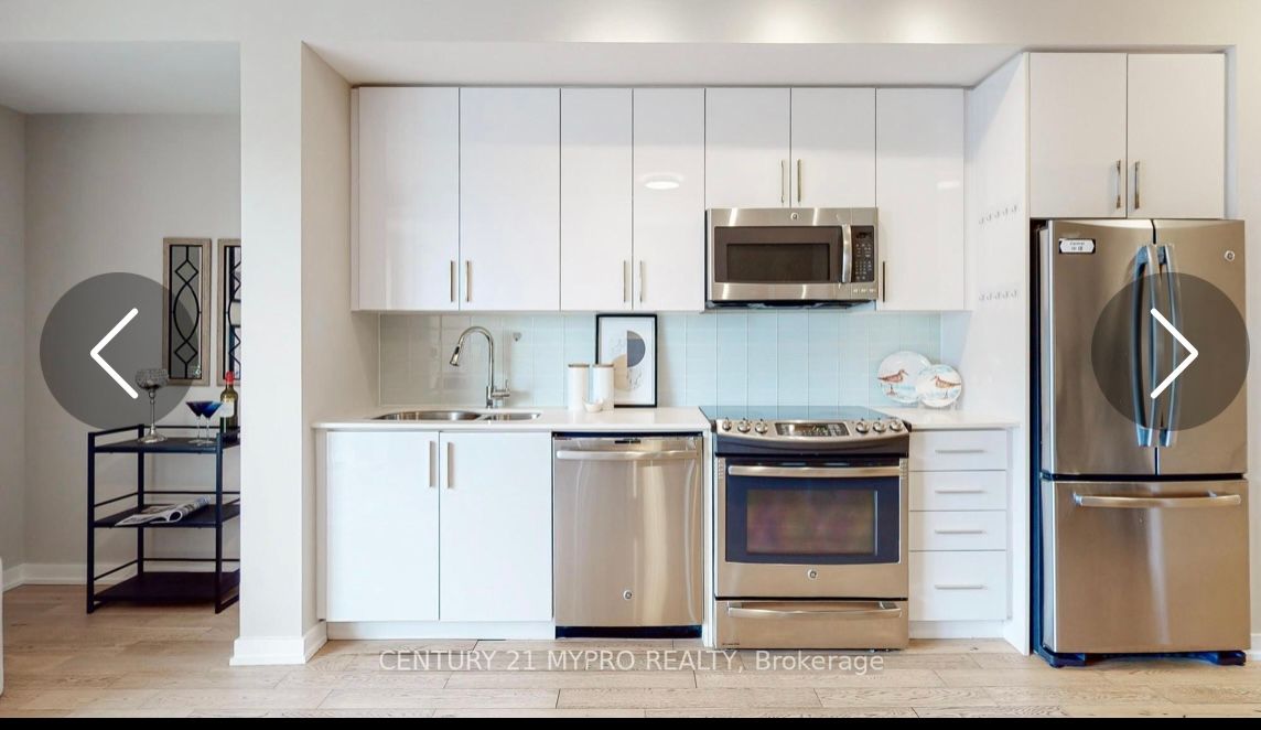 2212 Lake Shore Blvd W, #612
