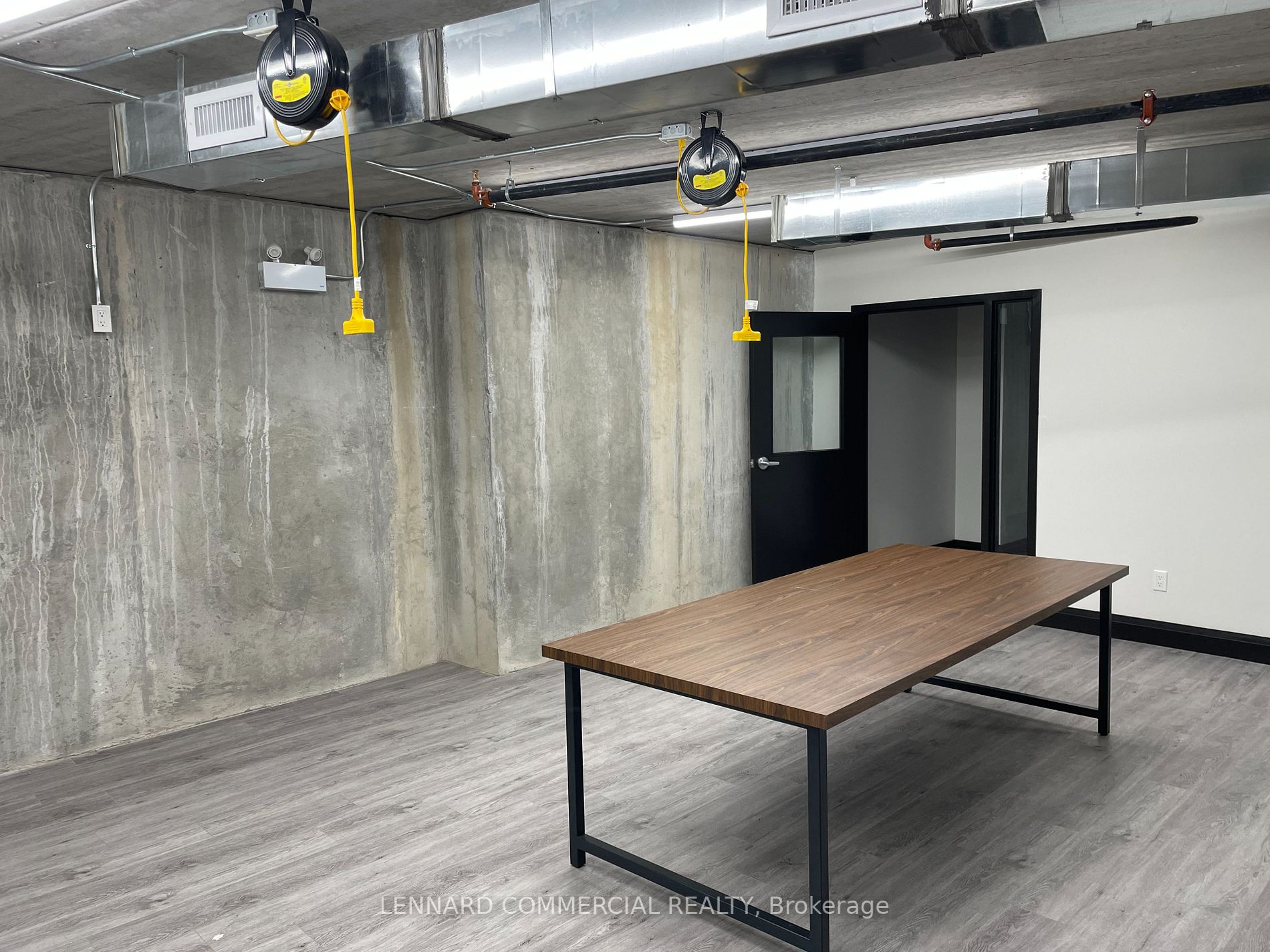 2 Sousa Mendes St, #20
