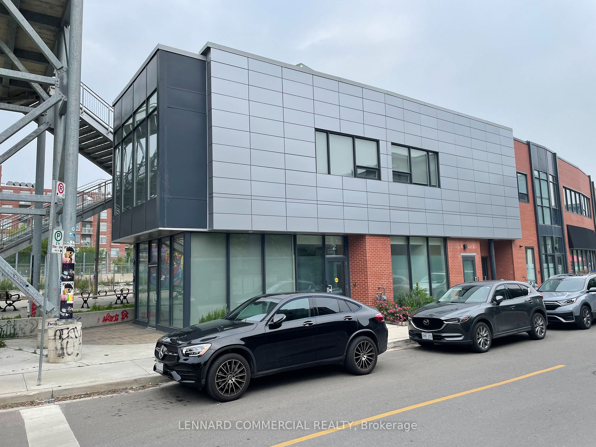 2 Sousa Mendes St, #20