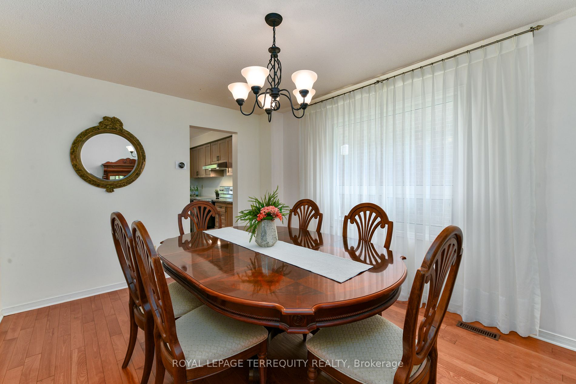 3209 Magwood Rd
