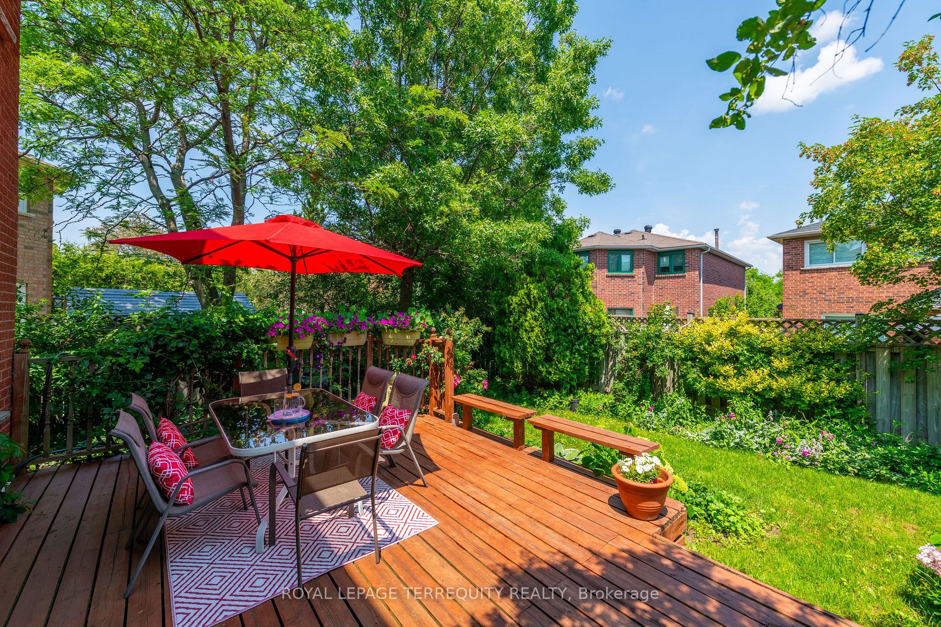 3209 Magwood Rd