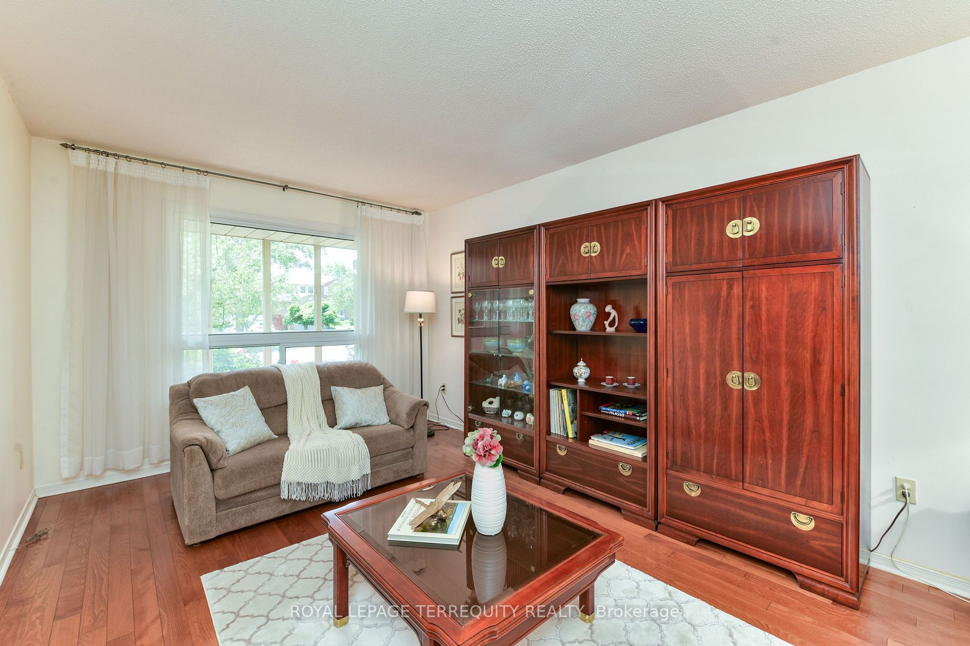 3209 Magwood Rd