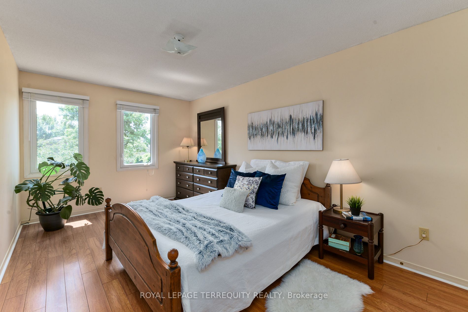 3209 Magwood Rd