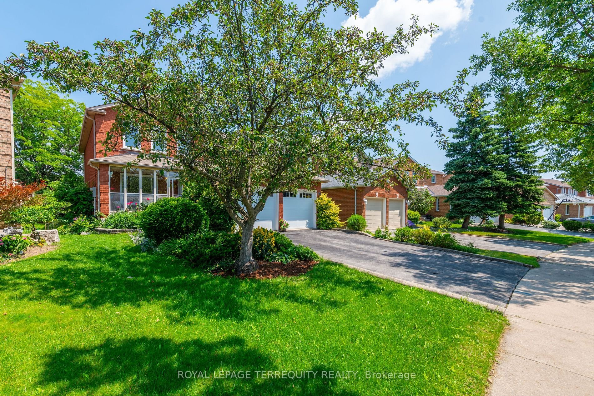 3209 Magwood Rd