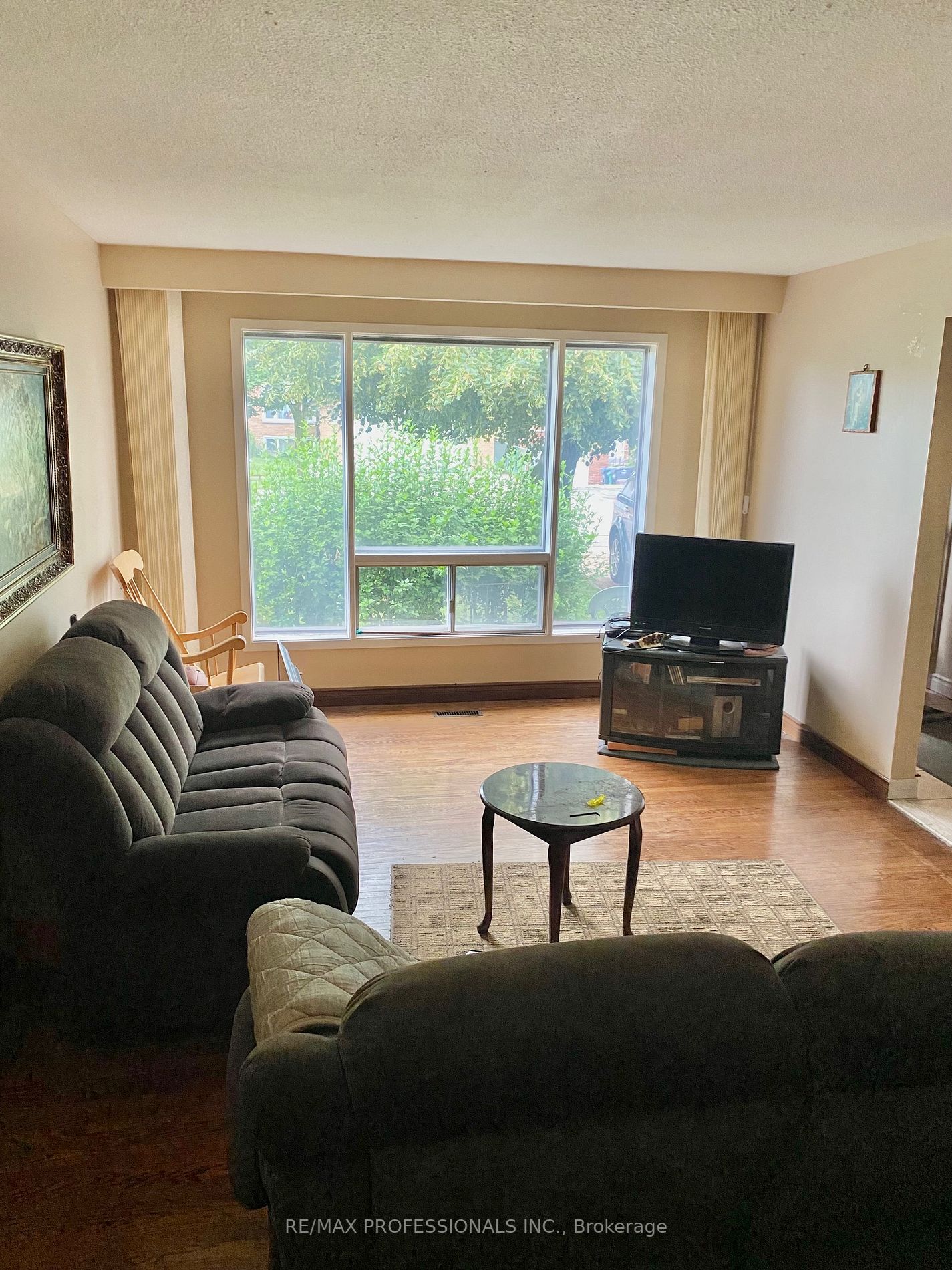 3218 Monica Dr