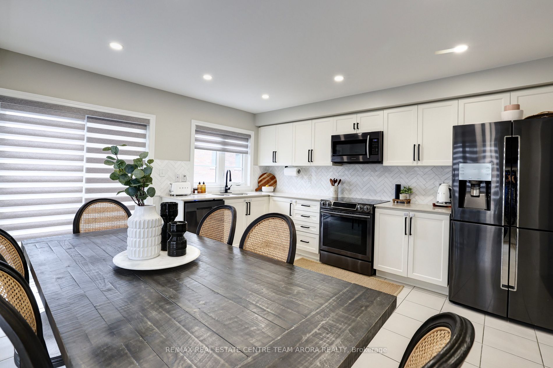 63 Hogan Manor Dr