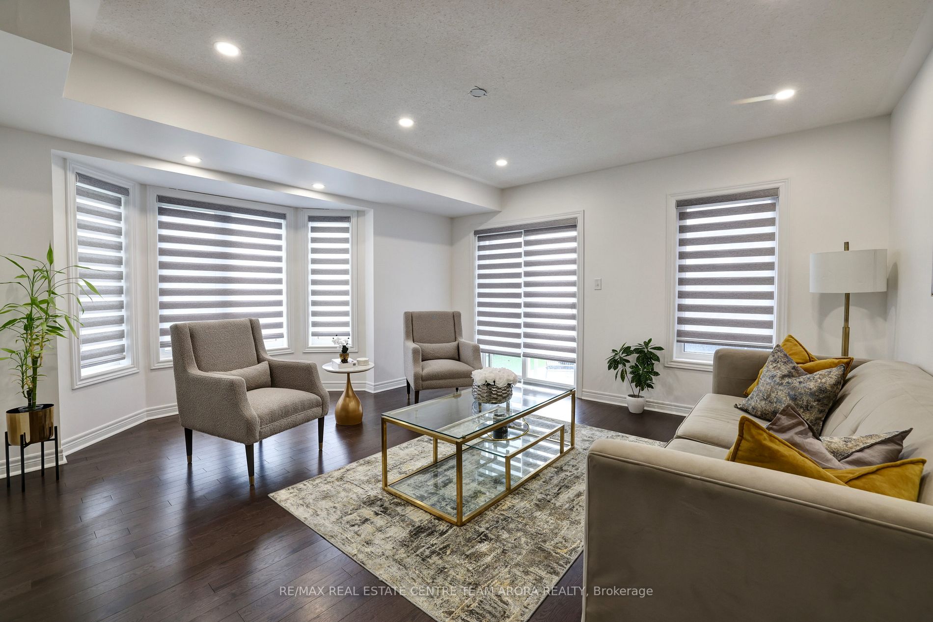 63 Hogan Manor Dr