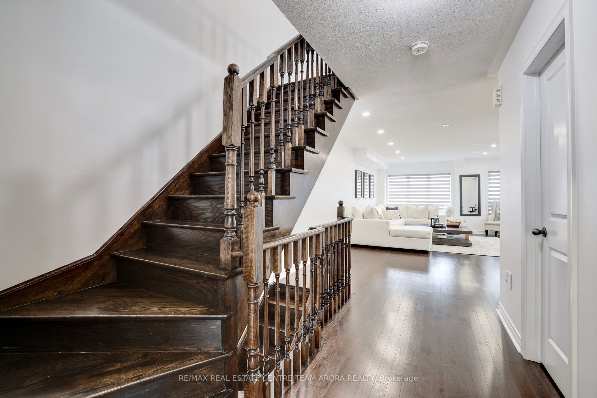 63 Hogan Manor Dr