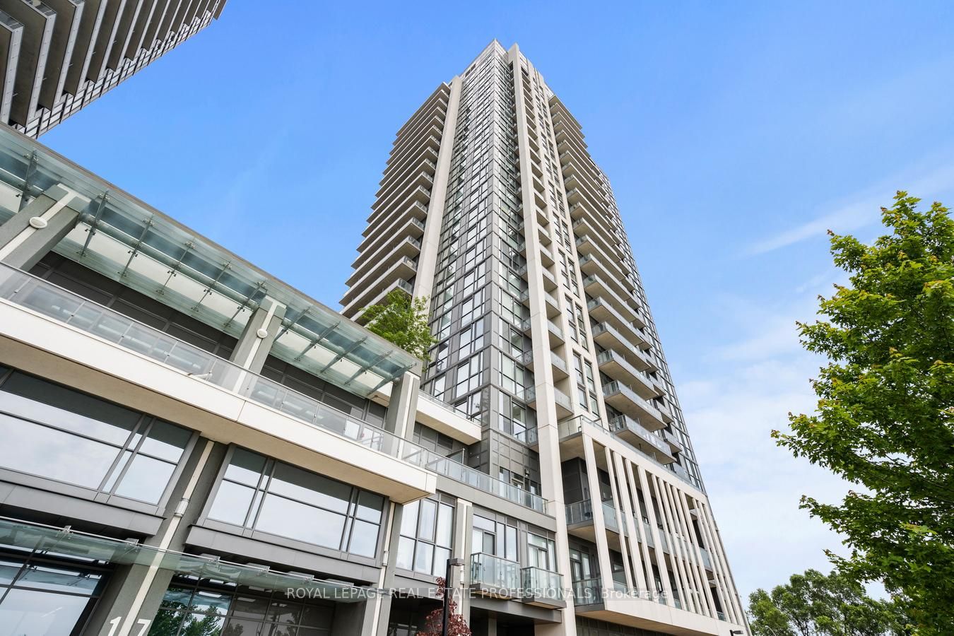 17 Zorra St, #2302
