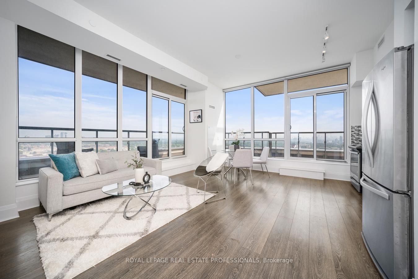 17 Zorra St, #2302