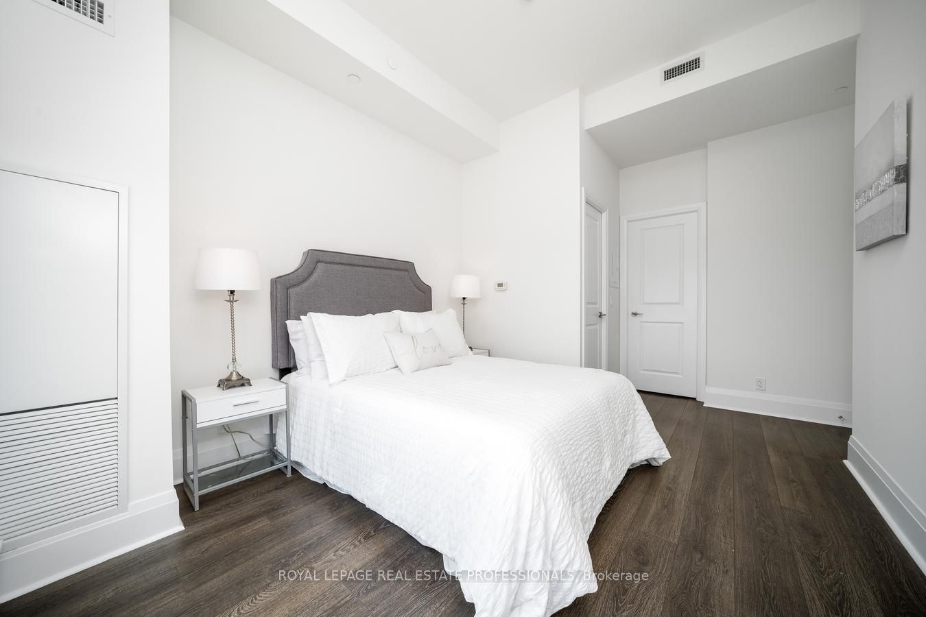 17 Zorra St, #2302