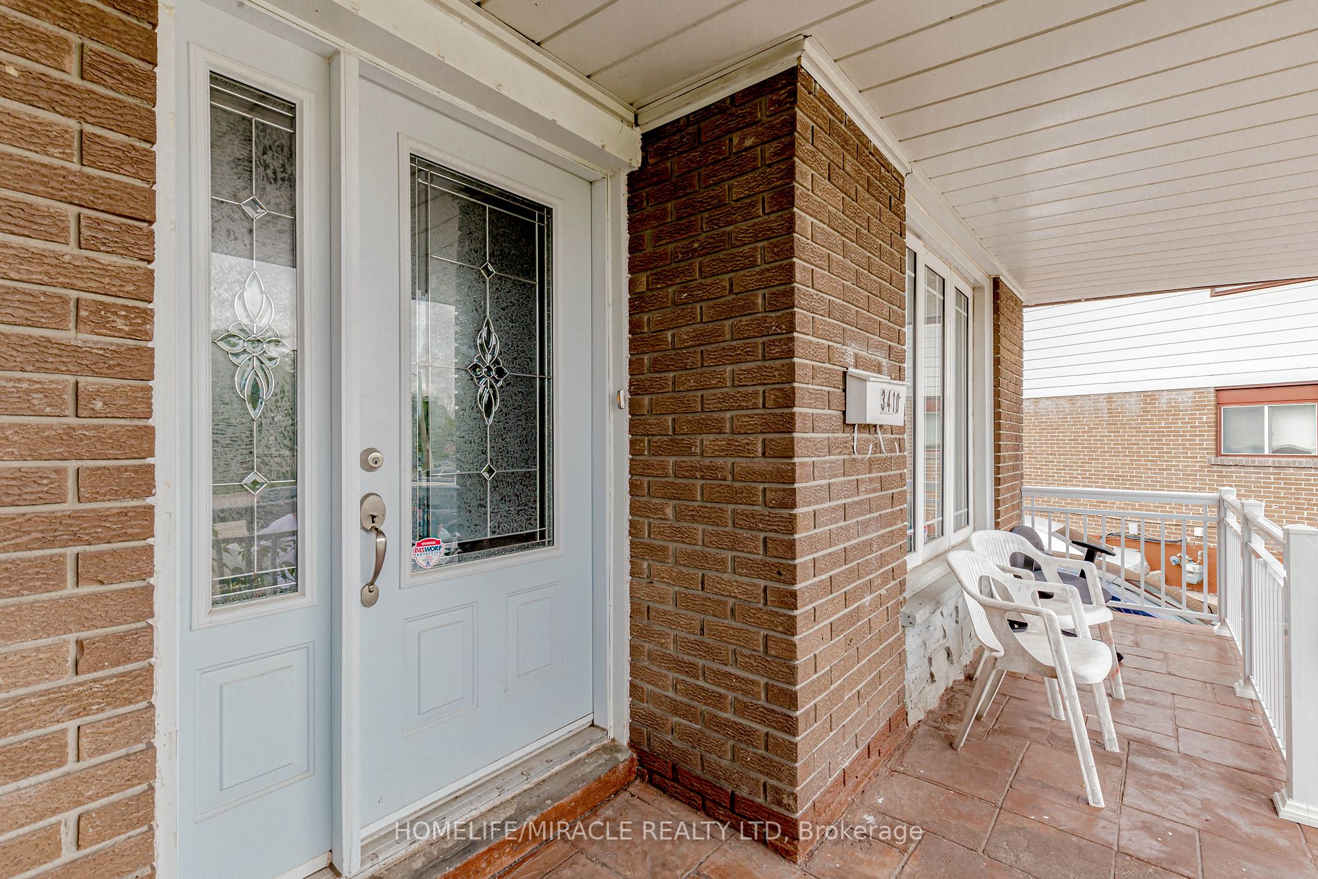 3410 Chipley Cres