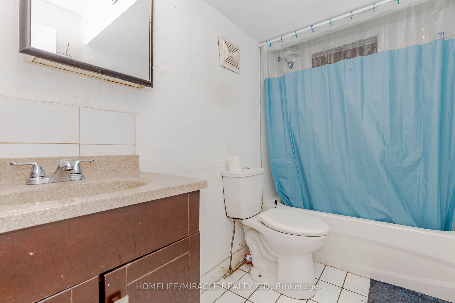 3410 Chipley Cres