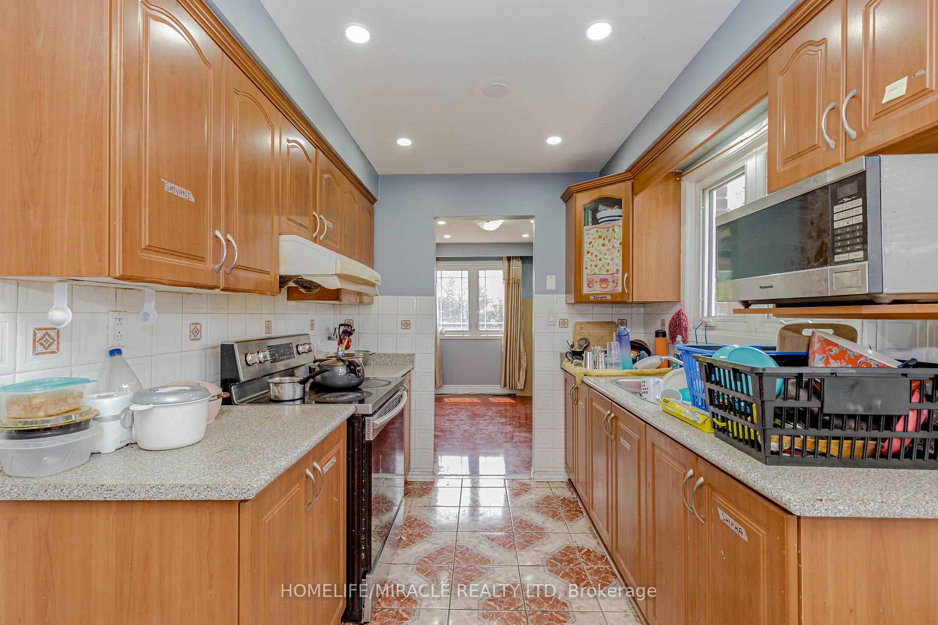 3410 Chipley Cres