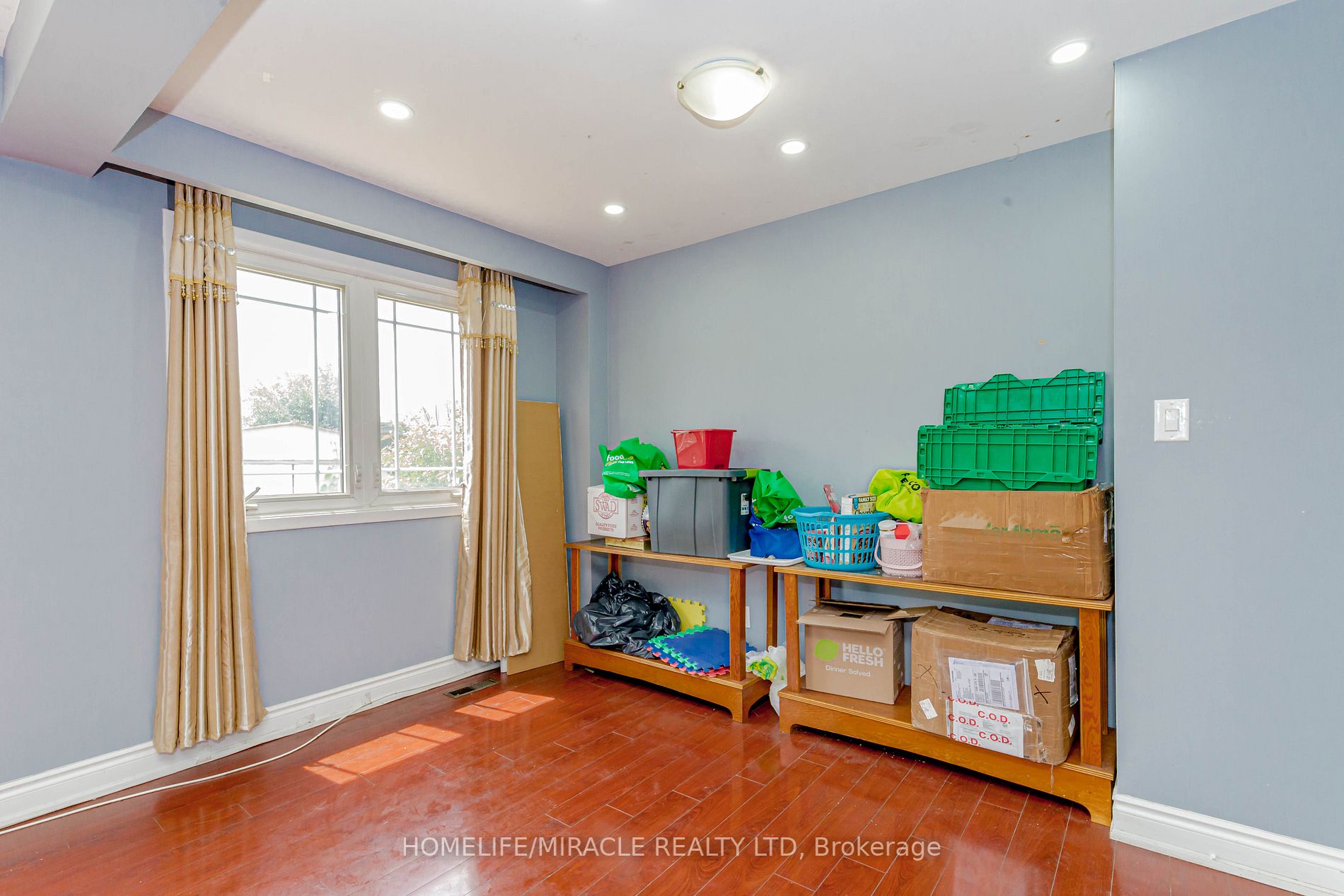 3410 Chipley Cres