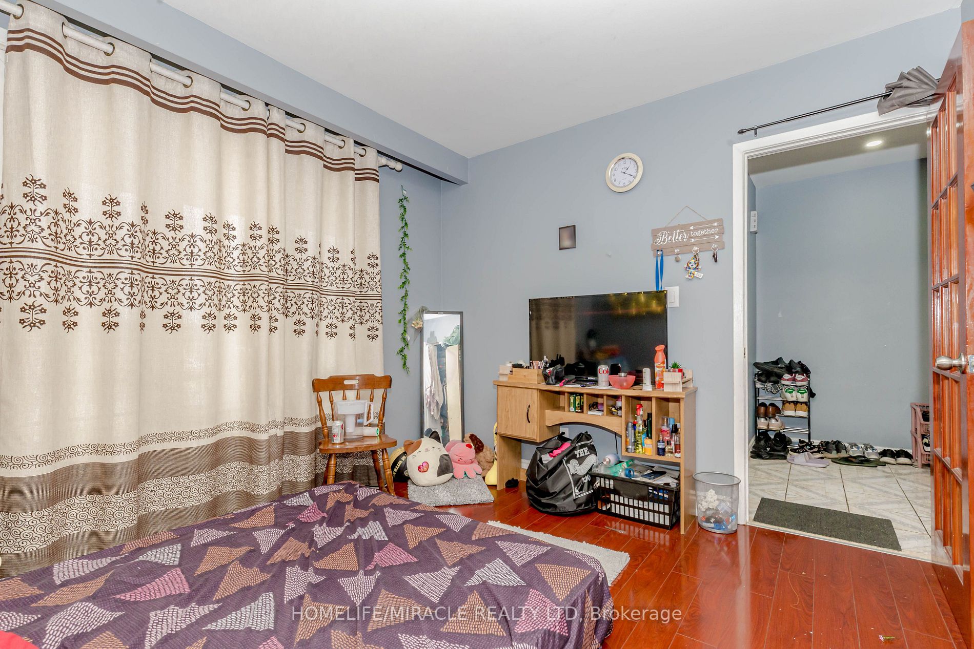 3410 Chipley Cres