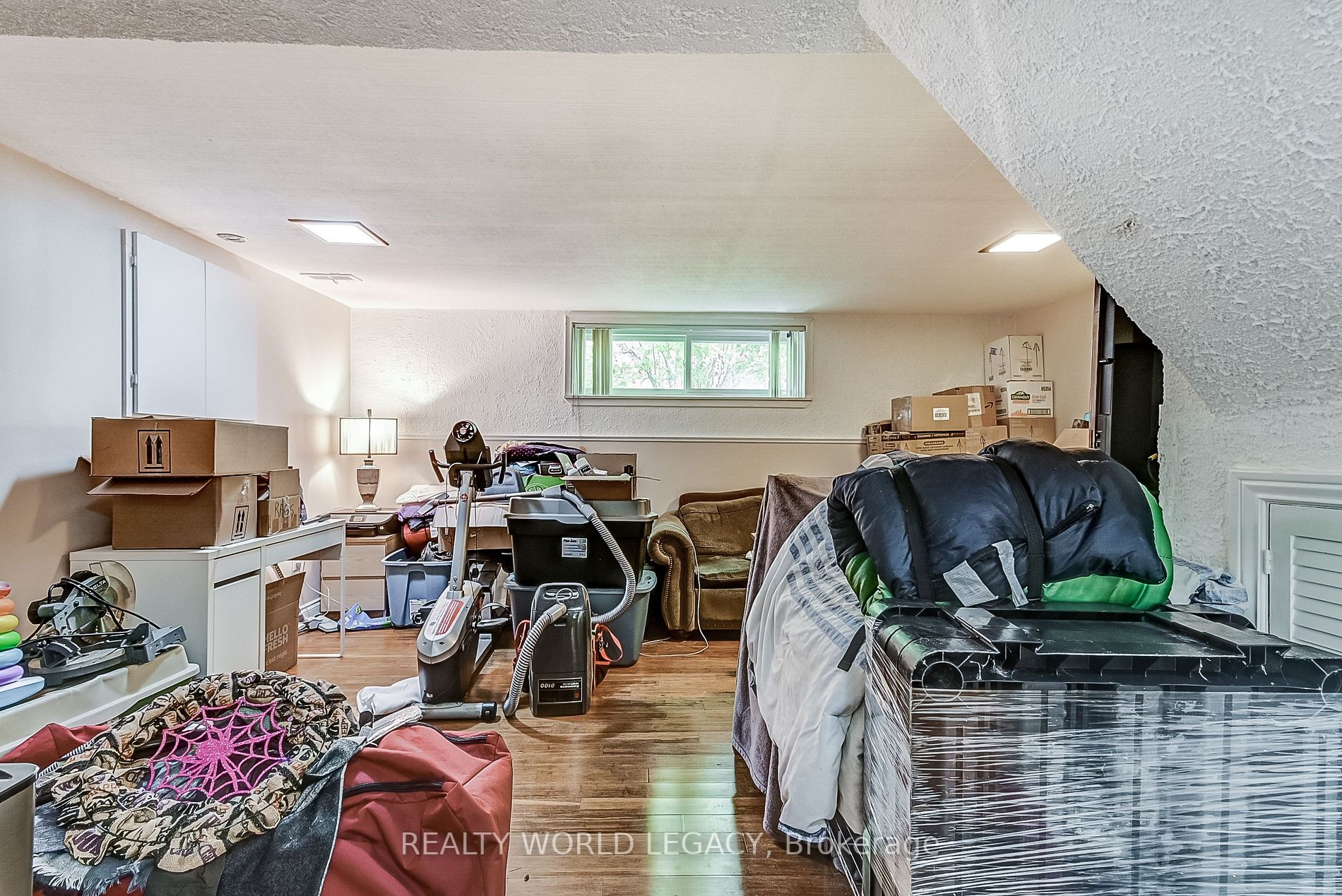 1225 Nigel Rd