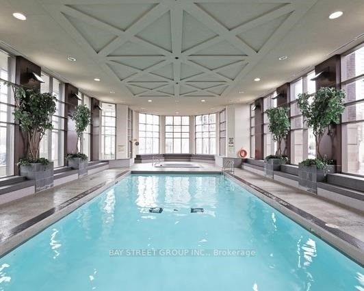 388 Prince Of Wales Drive #907