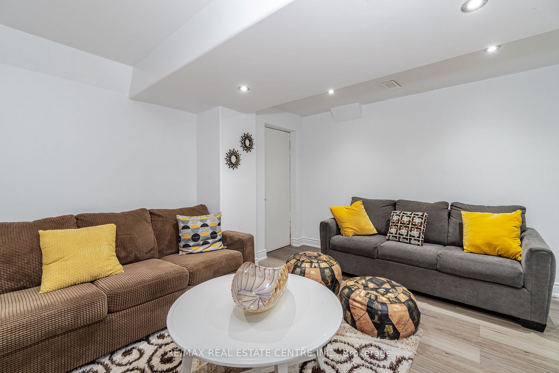 7 Dovehaven Cres