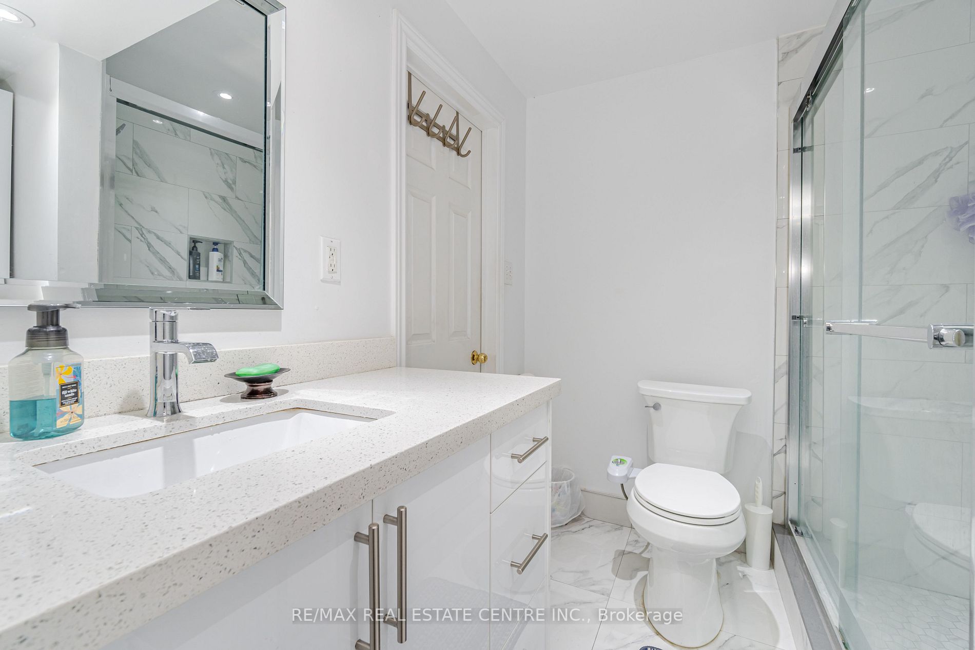 7 Dovehaven Cres