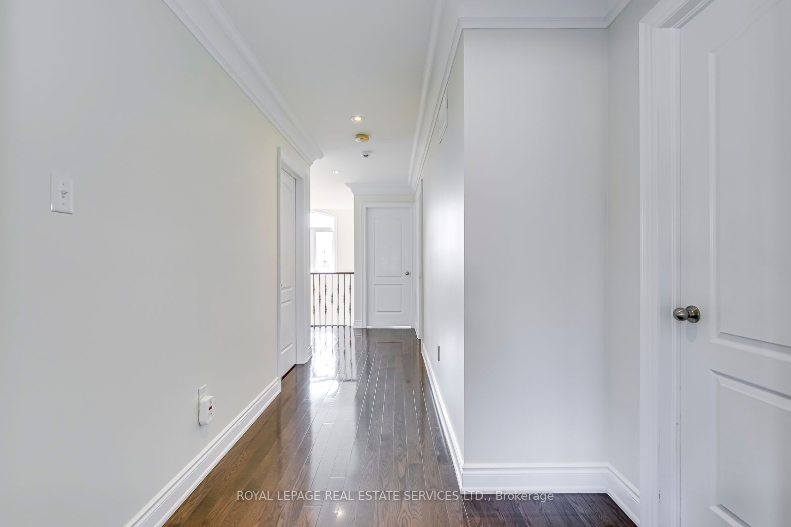 1152 Jezero Cres