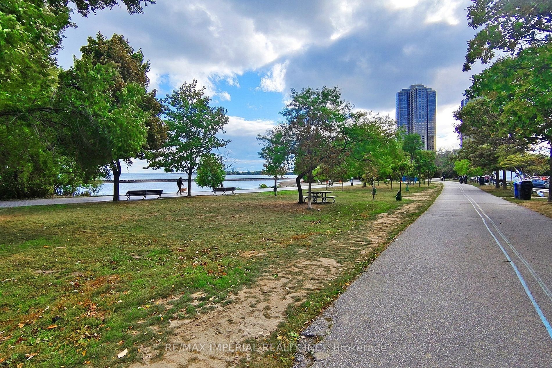 1926 Lake Shore Blvd W, #2009