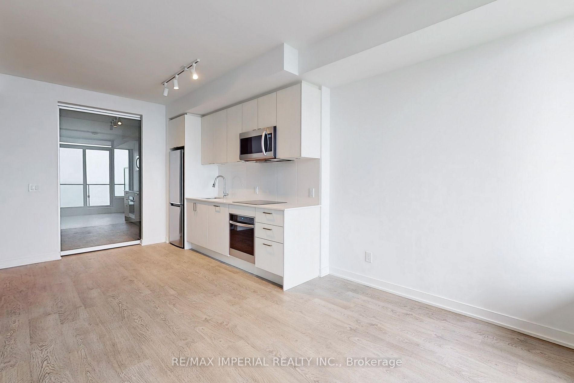 1926 Lake Shore Blvd W, #2009