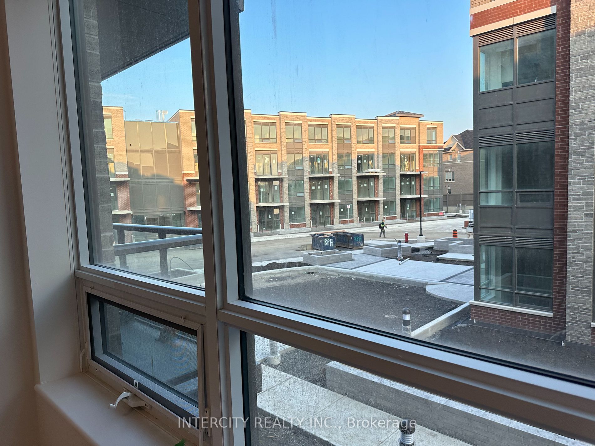 95 Attmar Drive, #204