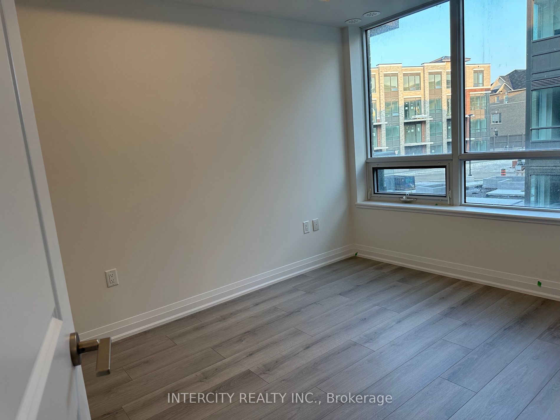 95 Attmar Drive, #204