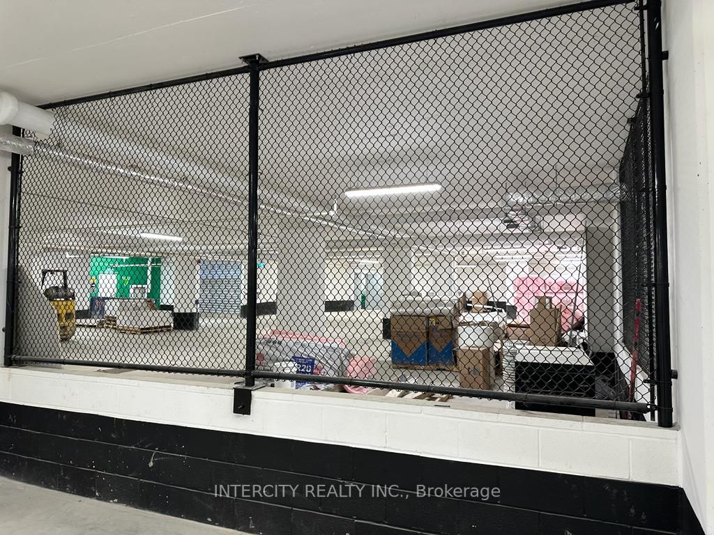 95 Attmar Drive, #204