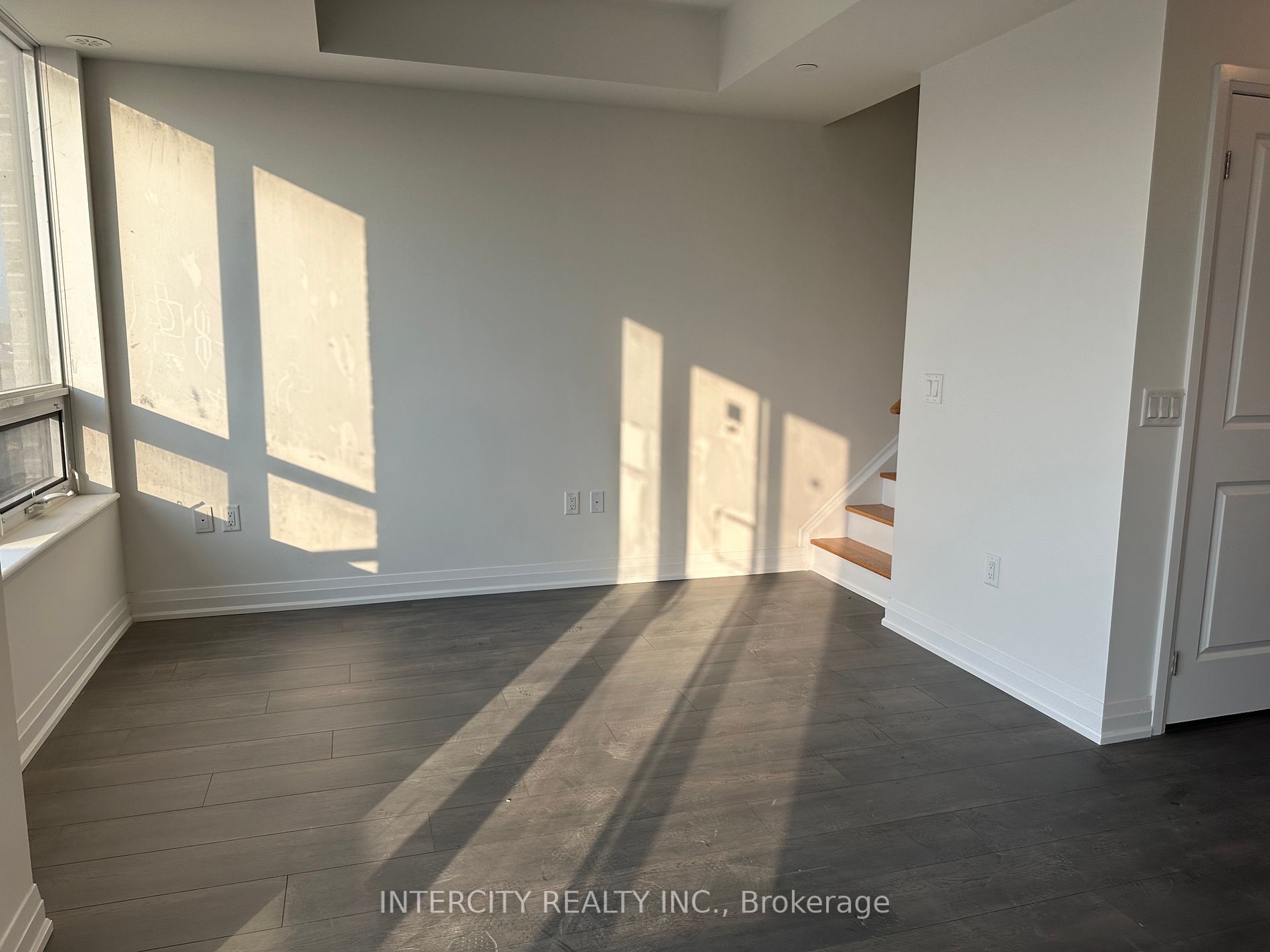 95 Attmar Dr, #307