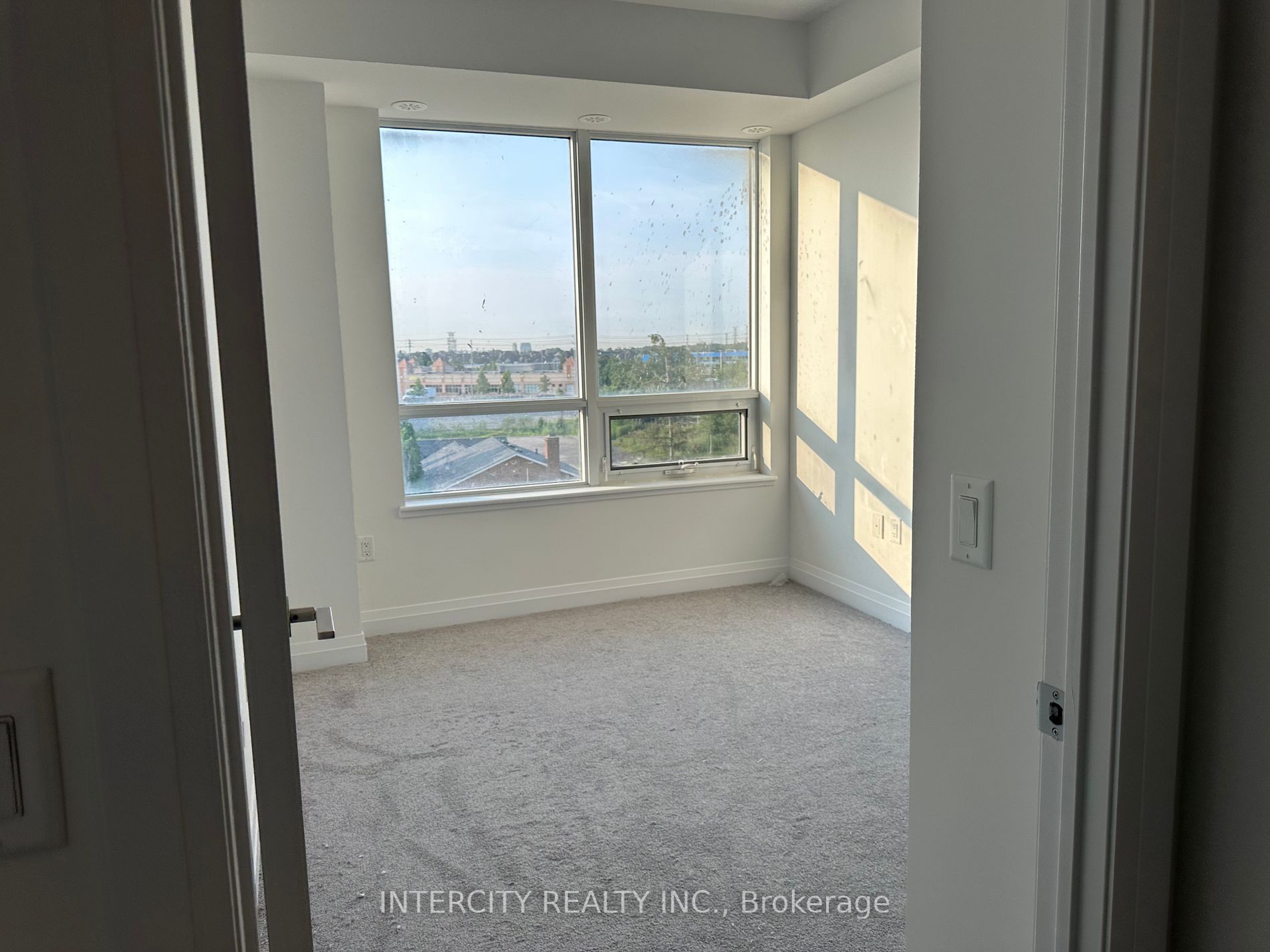 95 Attmar Dr, #307