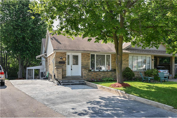 32 Pontiac Crt, Brampton