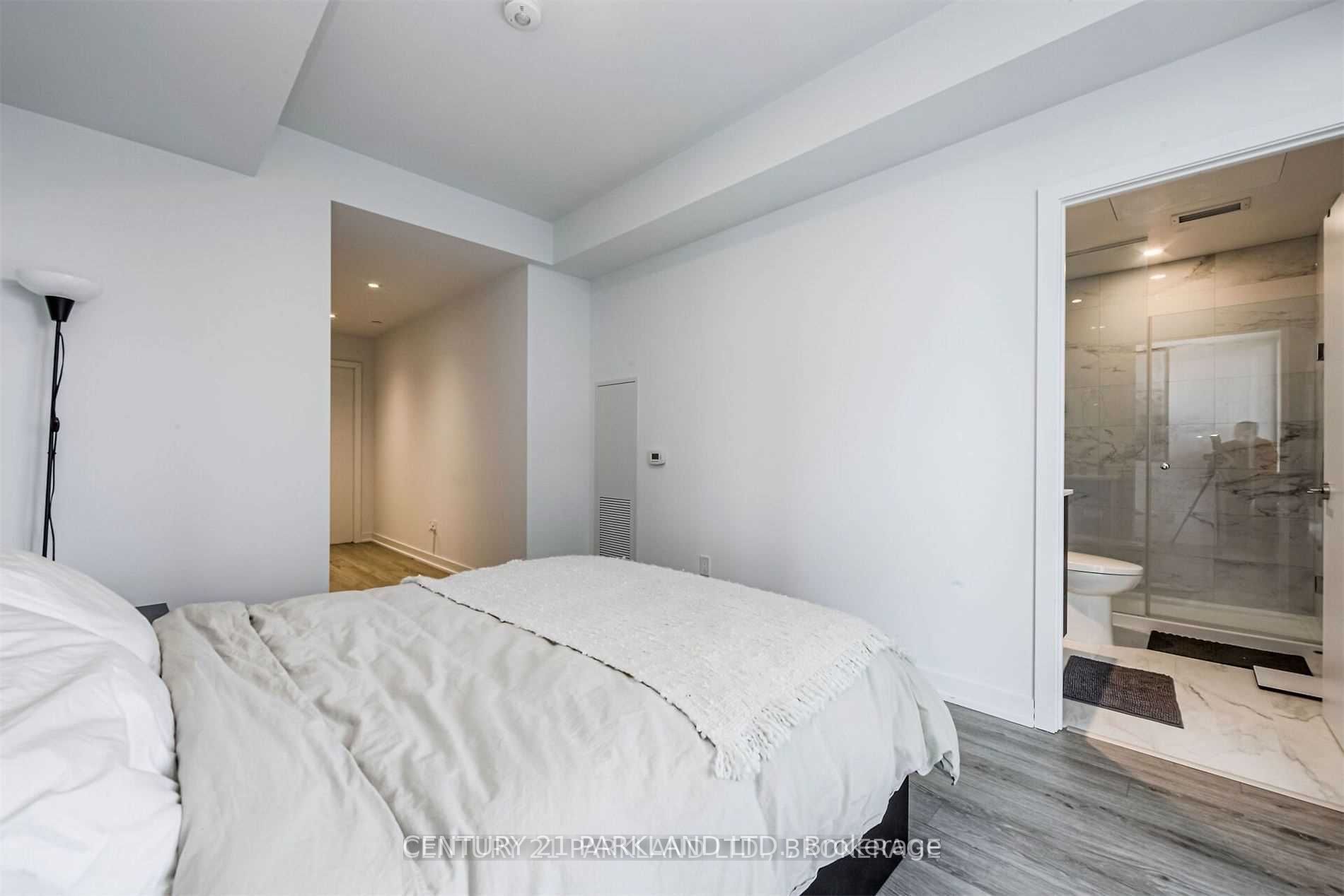 1928 Lake Shore Blvd W, #2802