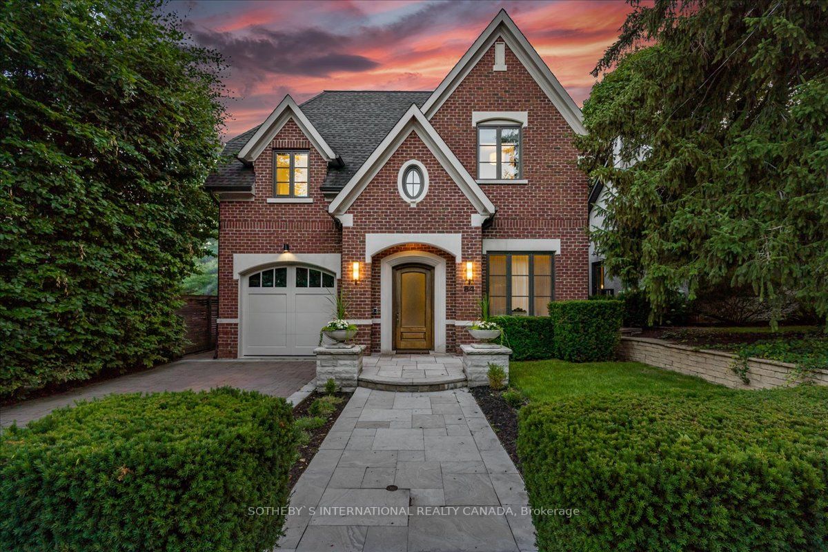 84 Kingsway Cres