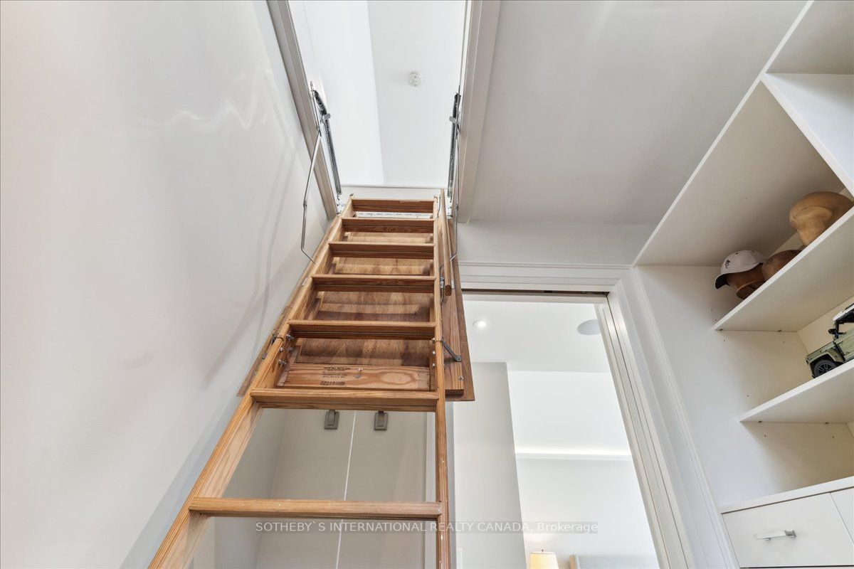 84 Kingsway Cres