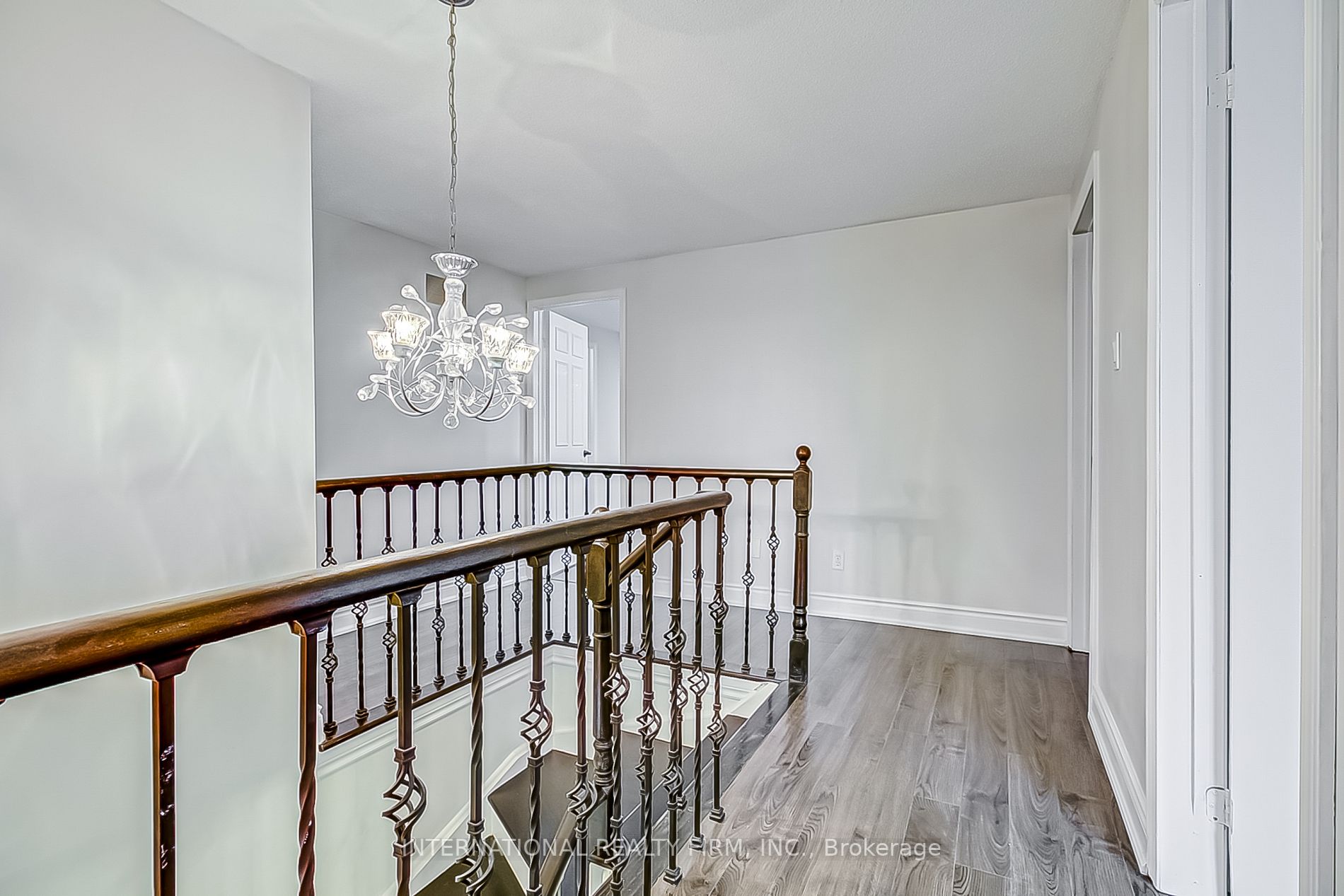 9 Driscoll Dr
