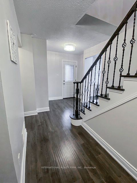9 Driscoll Dr