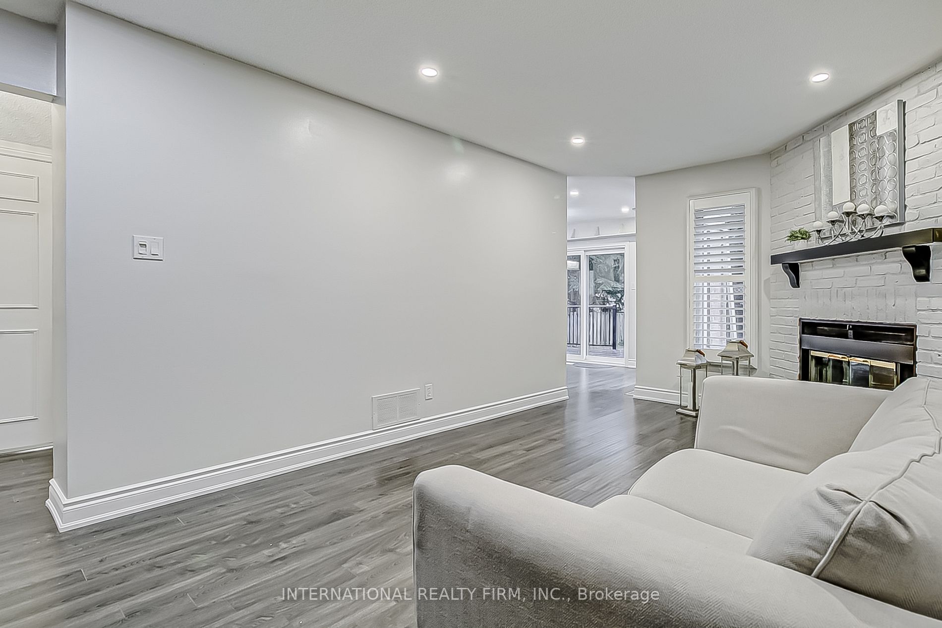 9 Driscoll Dr