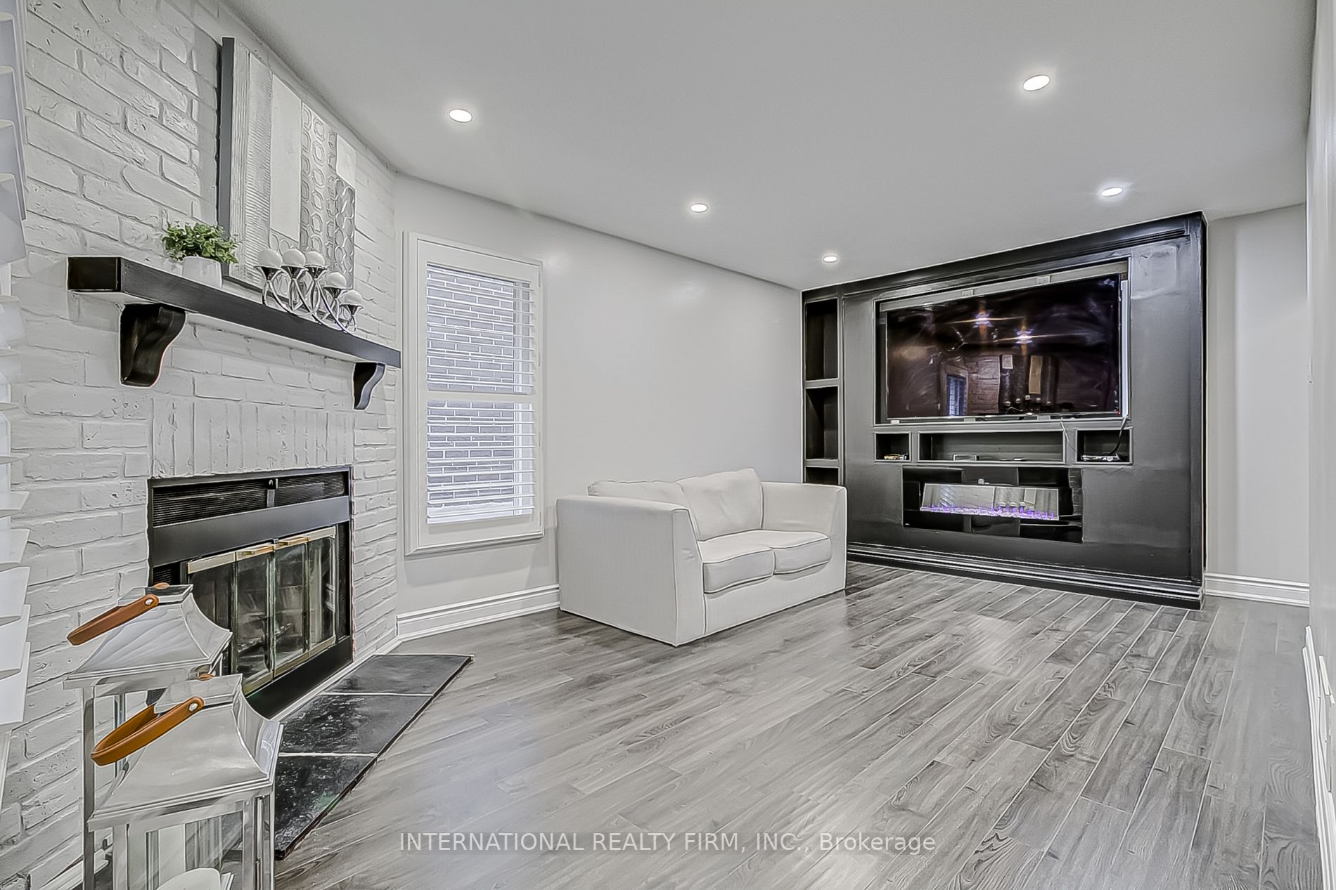 9 Driscoll Dr