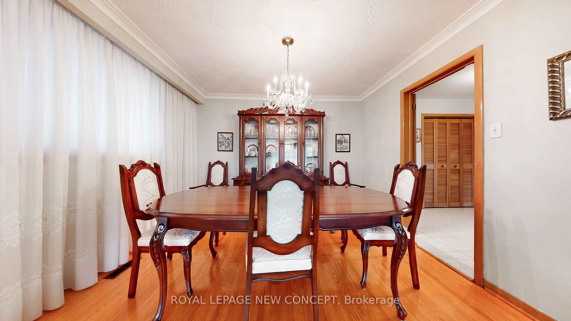 28 Longbourne Drive
