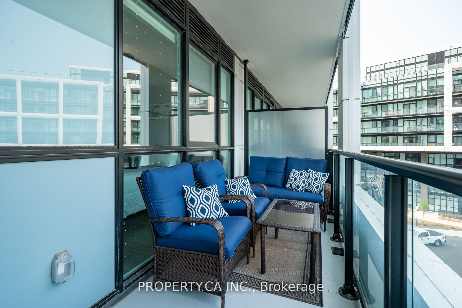 50 George Butchart Dr, #411