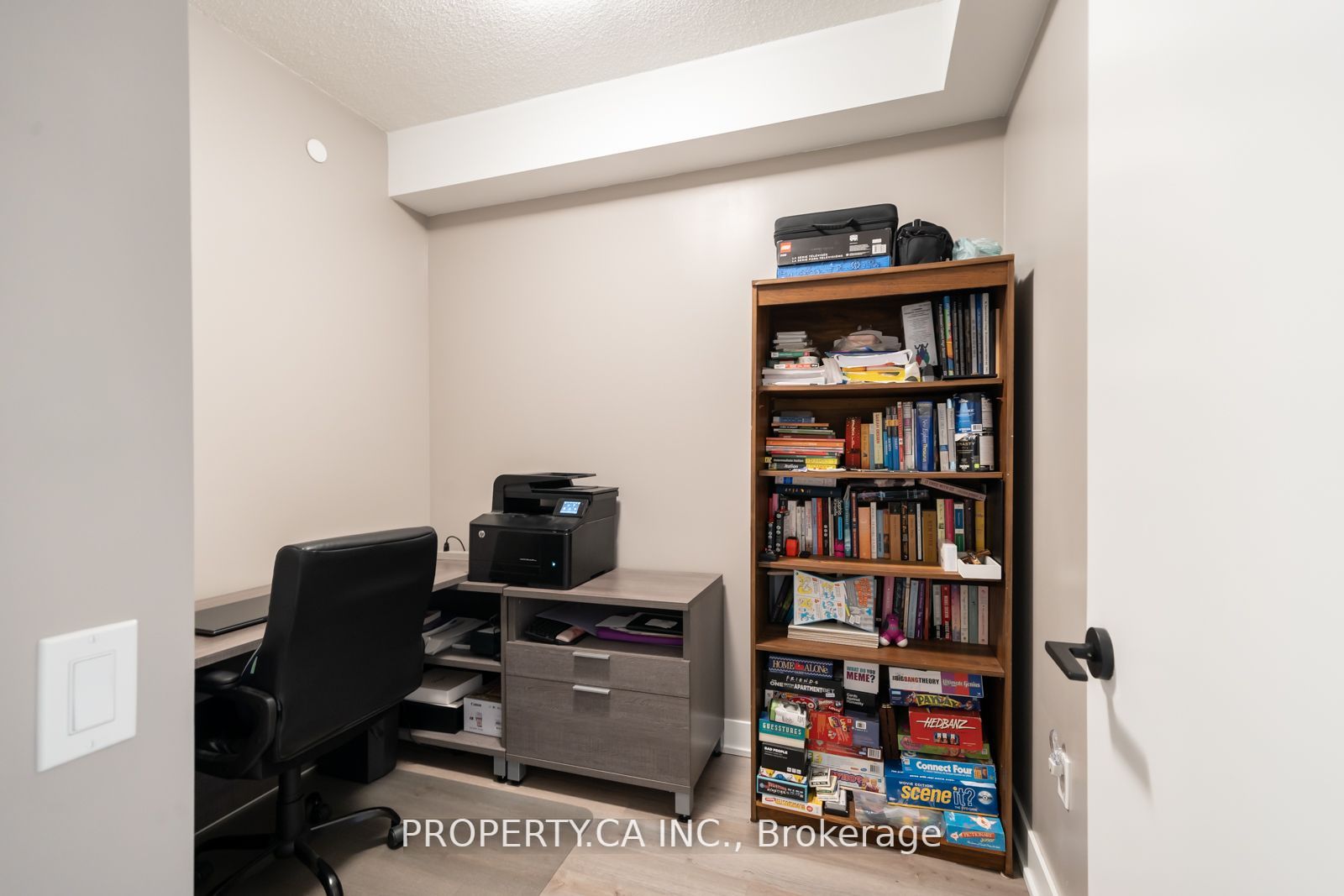 50 George Butchart Dr, #411