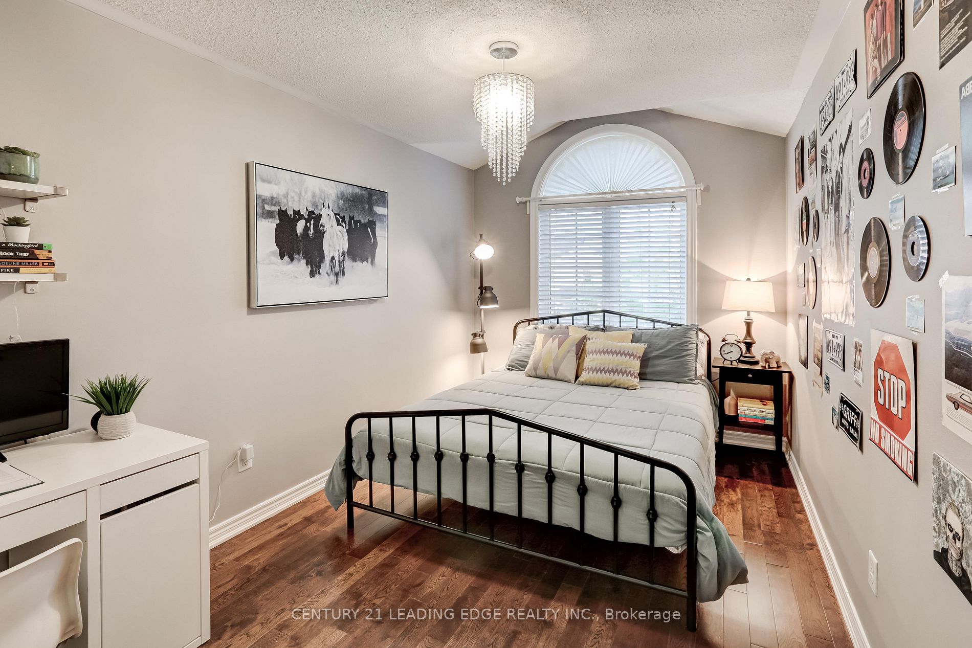 4843 Verdi St