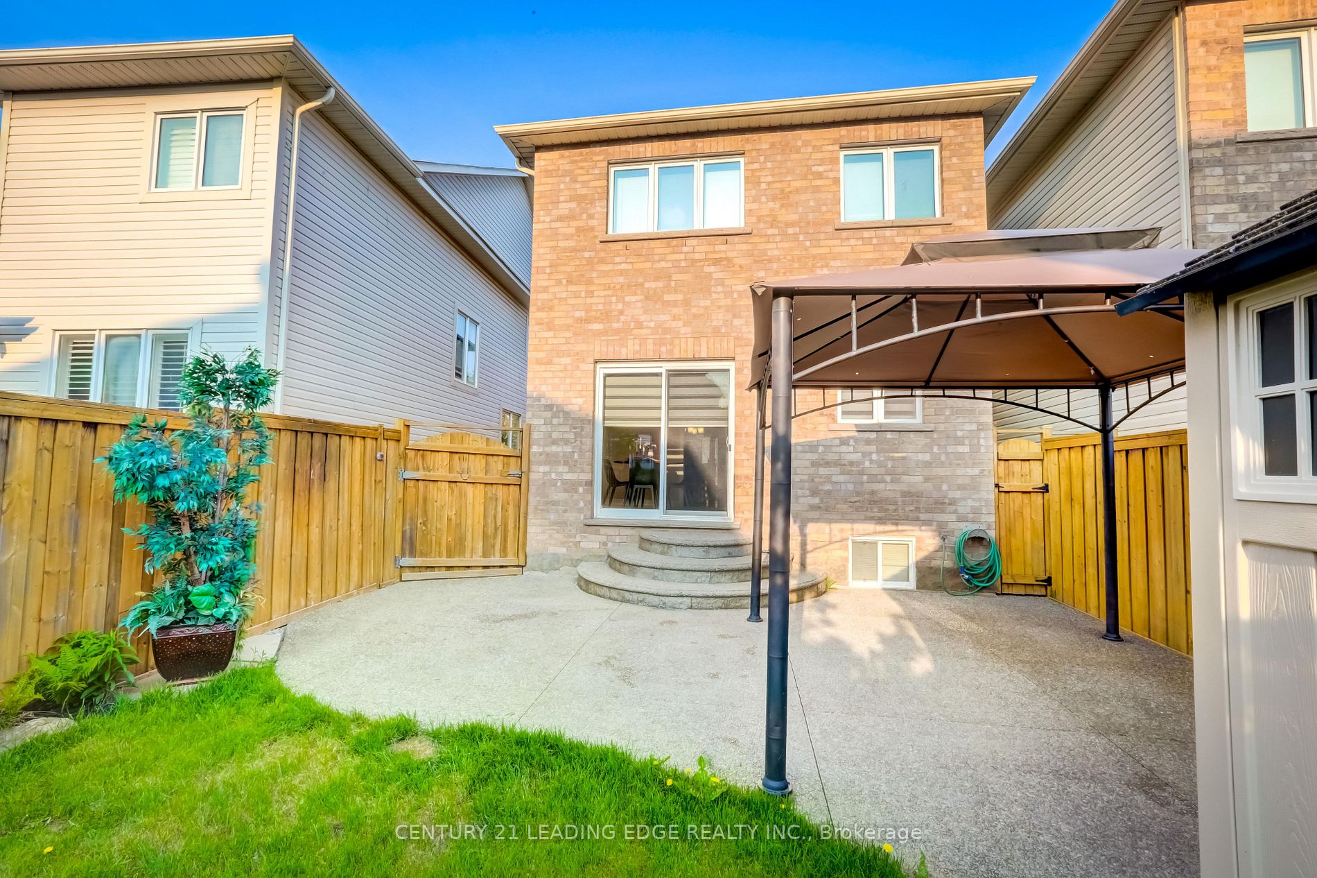 4843 Verdi St